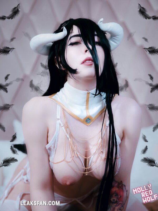 MollyRedWolf Albedo cosplay - 1