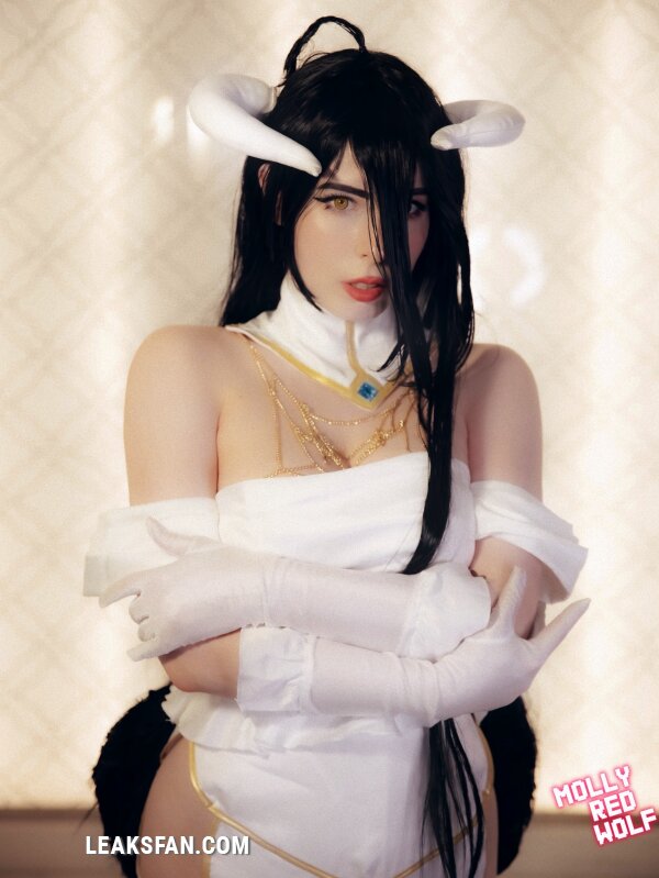 MollyRedWolf Albedo cosplay - 0