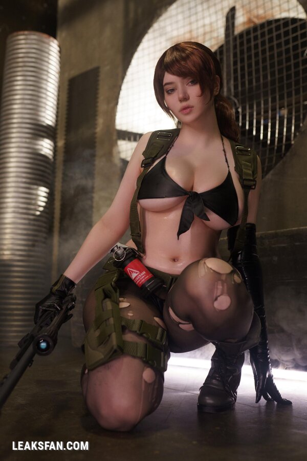 Alina Becker - Quiet (Metal Gear Solid) - 29