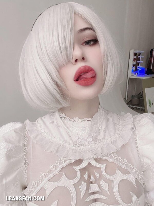 Alina Becker - 2B (Nier Autómata) - 30