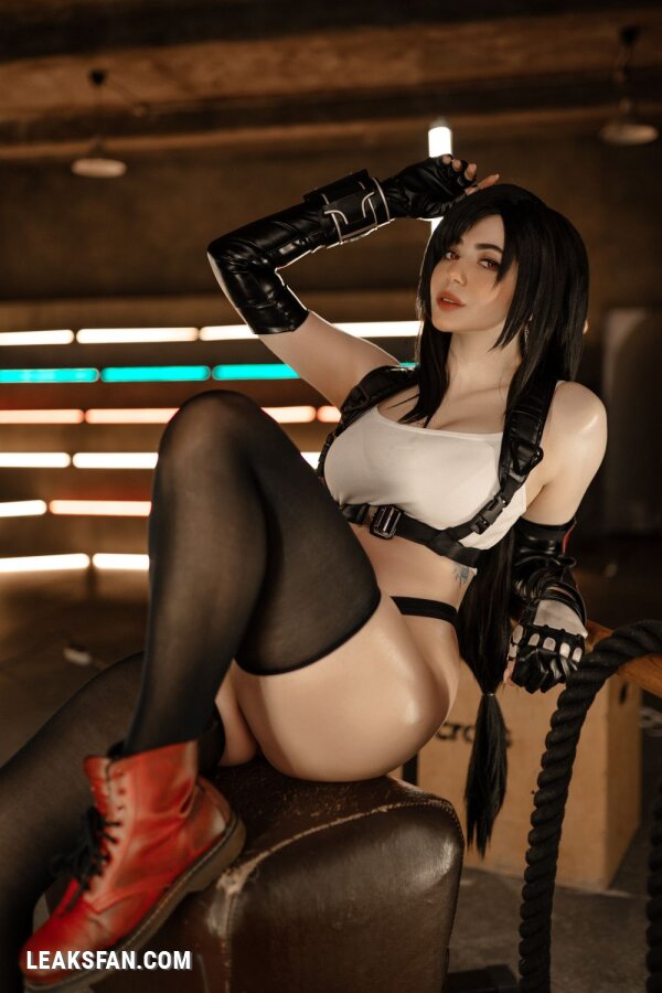 Alina Becker - Tifa Gym (Final Fantasy) - 47