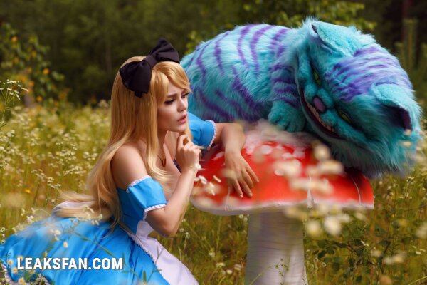 Kalinka Fox - Alice (Alice in Wonderland) - 0