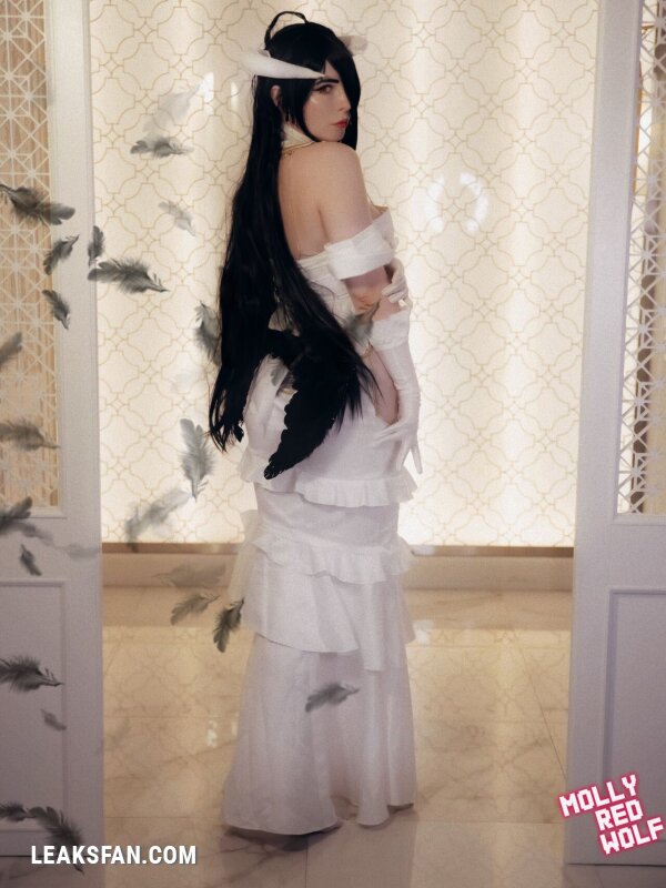 MollyRedWolf Albedo cosplay - 0