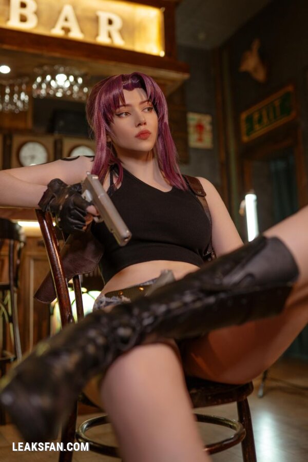 Alina Becker - Revy (Black Lagoon) - 48