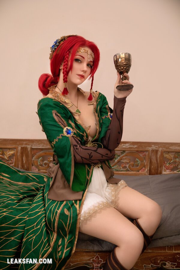 Caticornplay - Triss - 1