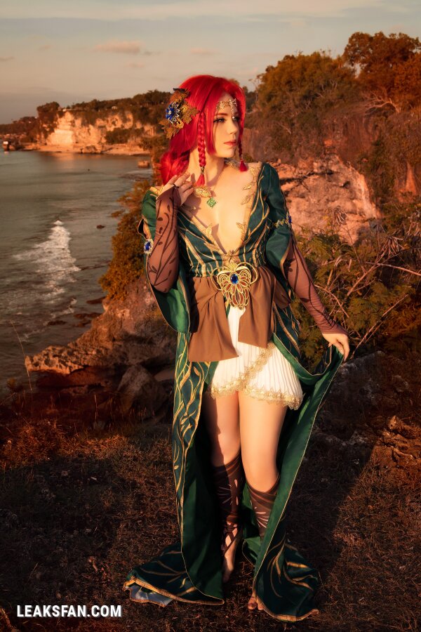 Caticornplay - Triss - 2