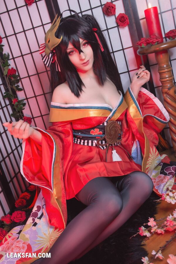 Shiro Kitsune - Taihou (Azur Lane ) - 2