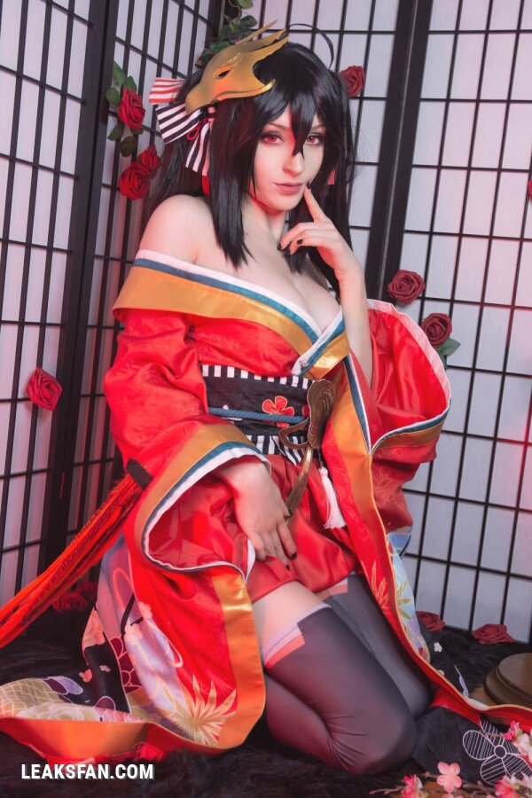 Shiro Kitsune - Taihou (Azur Lane ) - 1