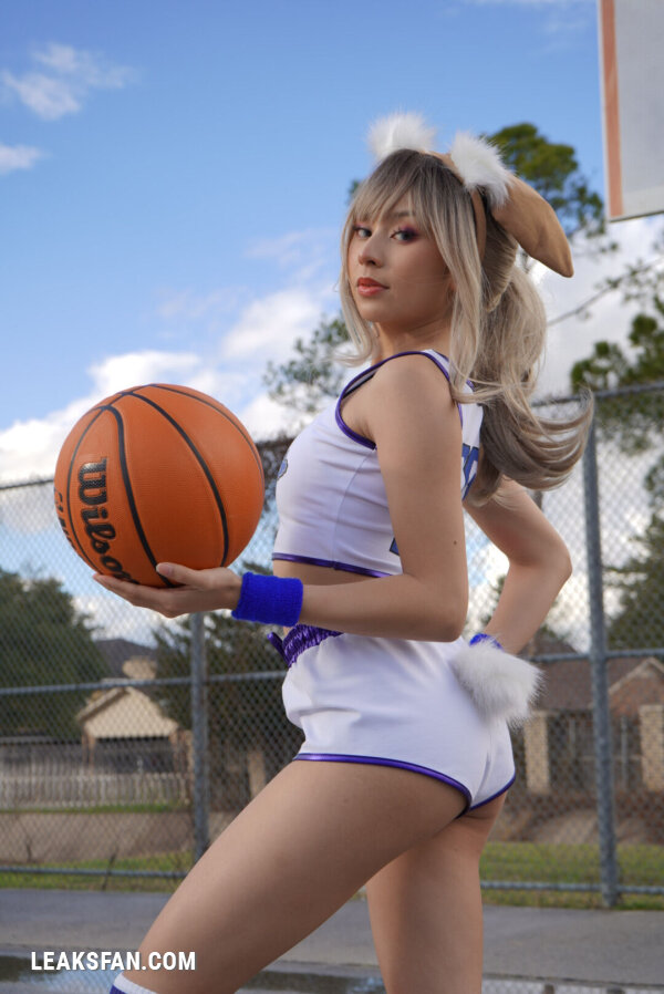 Yesyamcos - Lola Bunny - 26