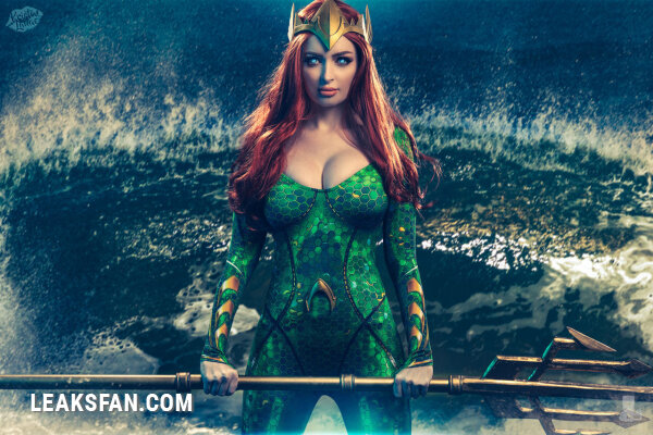 Kristen Lanae - Queen Mera - 16