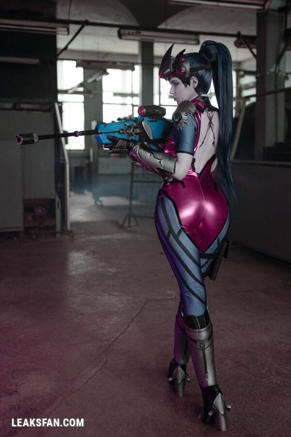 Alina Becker - Widowmaker x Tracer - 1