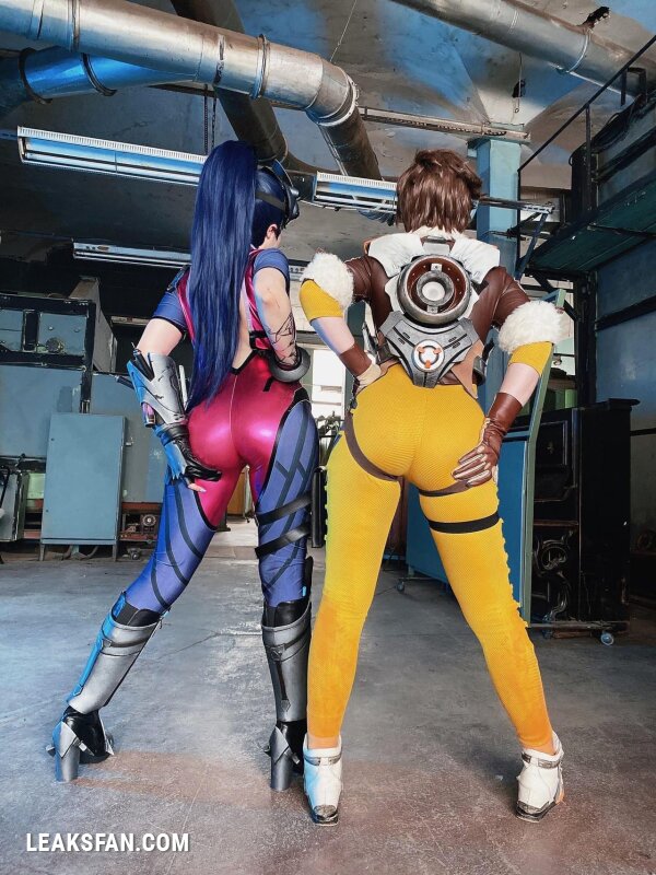 Alina Becker - Widowmaker x Tracer - 30