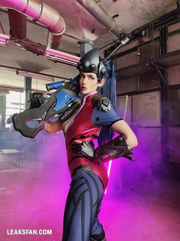 Alina Becker - Widowmaker x Tracer - 2