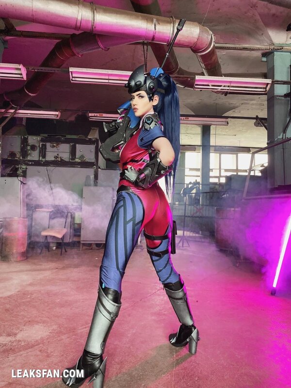 Alina Becker - Widowmaker x Tracer - 1