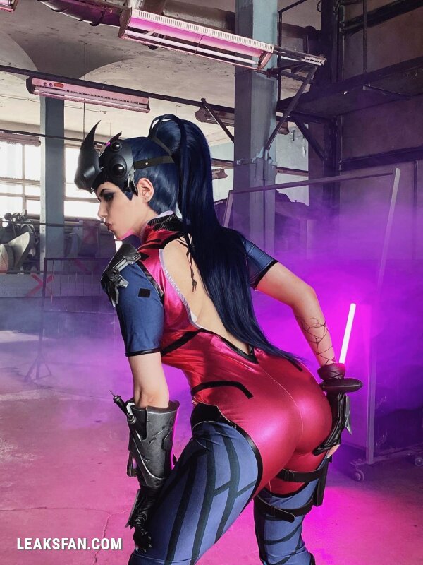 Alina Becker - Widowmaker x Tracer - 2