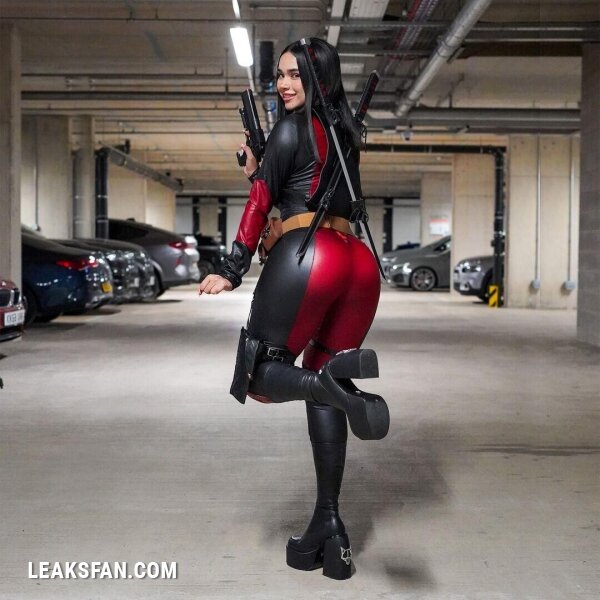 Lela Sohna - Lady Deadpool - 0