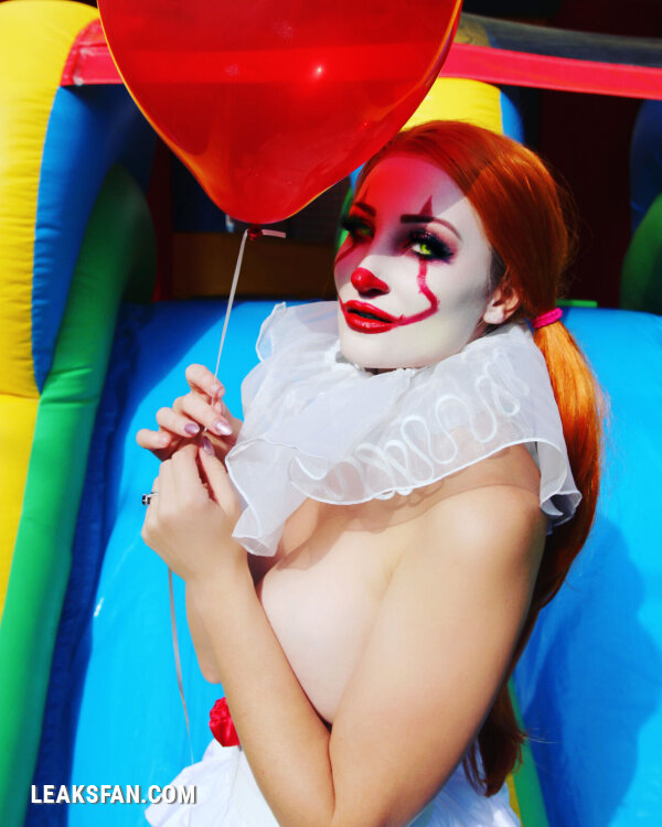 Holly Wolf - Pennywise - 2