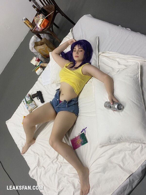 Misato Katsuragi Cosplay - Jyu San - 16