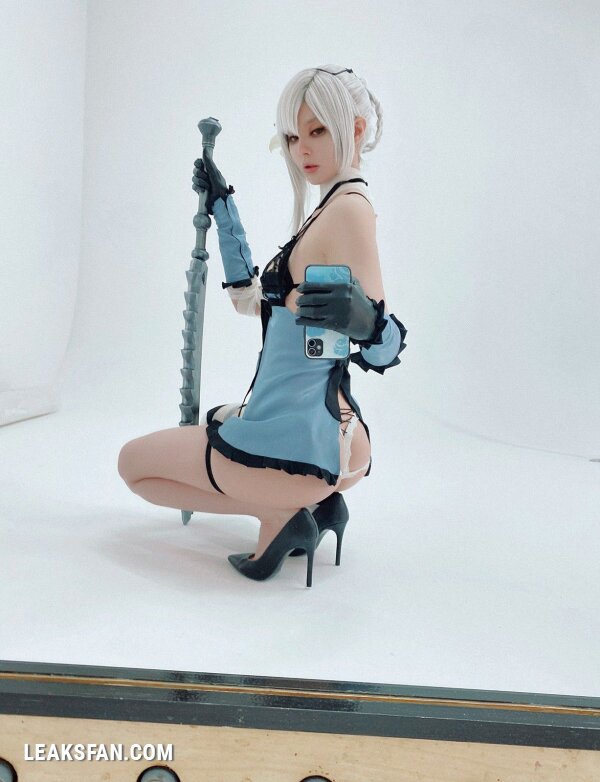 Vinnegal - Kaine (Nier Replicant) - 1