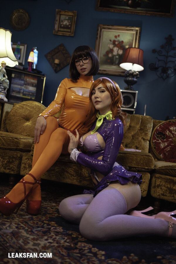 Luxlo &amp;amp; Dessyyc - Daphne &amp;amp; Velma - 28