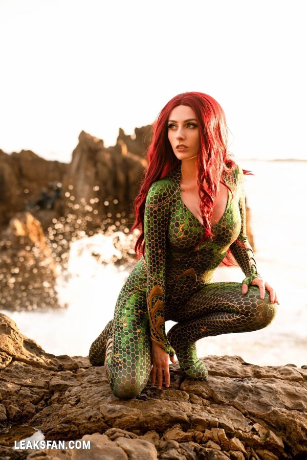 RolyatIsTaylor - Mera - 12