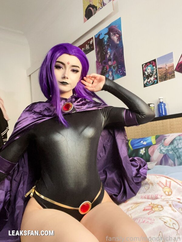 Monoki Chan - Raven (Selfie Set) - 2