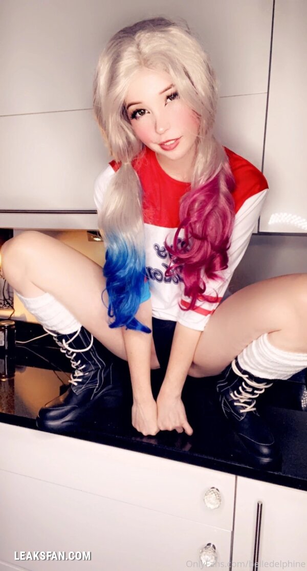 Belle Delphine - Harley Quinn - 2