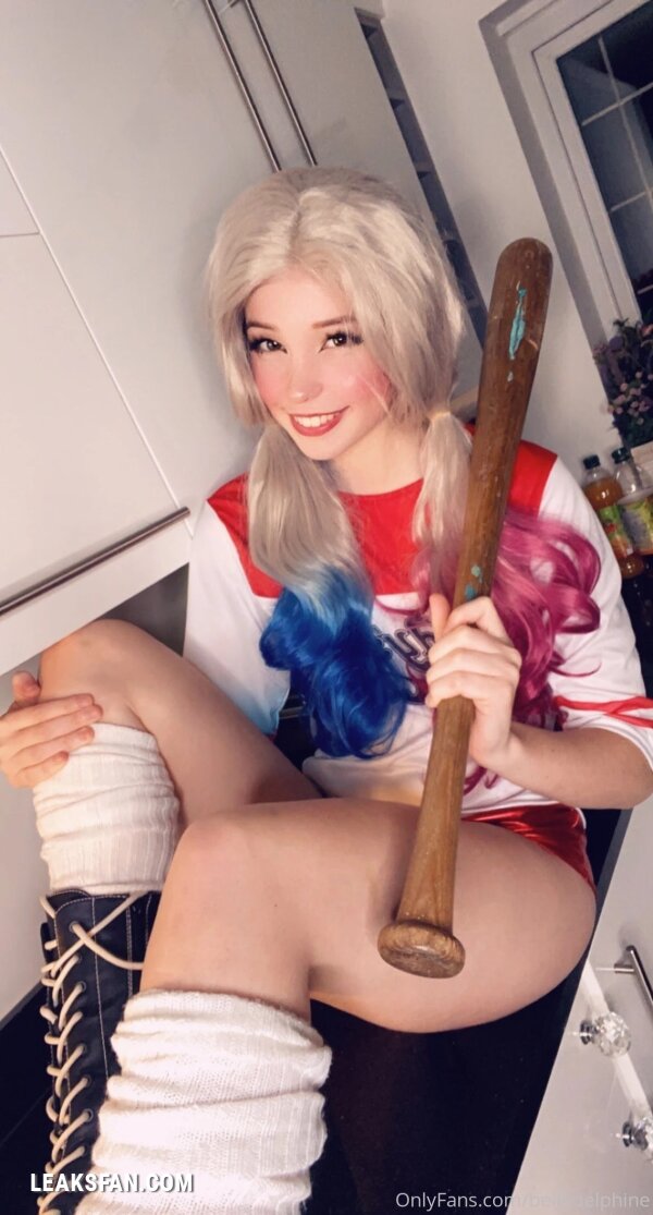 Belle Delphine - Harley Quinn - 0