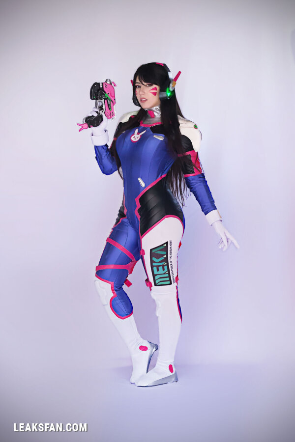 Danielle Vedovelli - D.Va - 0