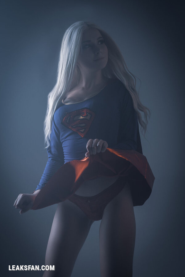 Oichi Chan - Supergirl - 18