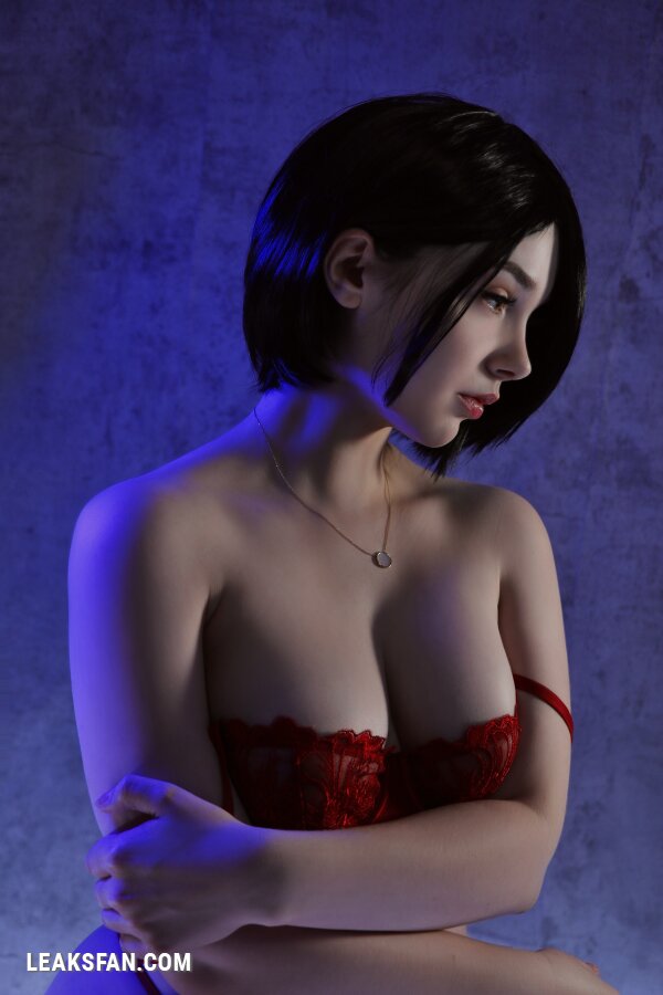 Nyeupe - Ada Wong - 3