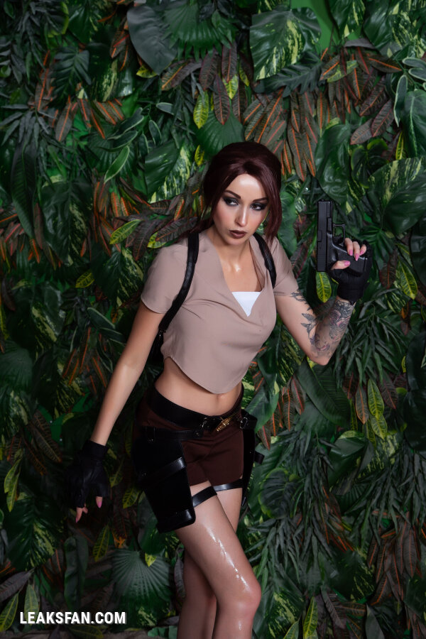 Lera Himera - Lara Croft - 1