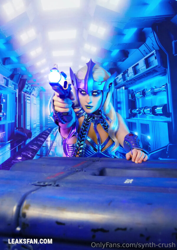 Synth-Crush - Gladiatrix (Heavy Metal) - 1