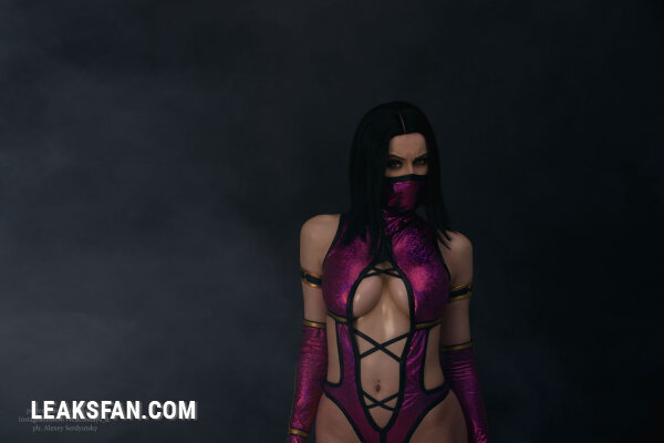 Mileena Cosplay by Anastasia Vvedenskaya - 1