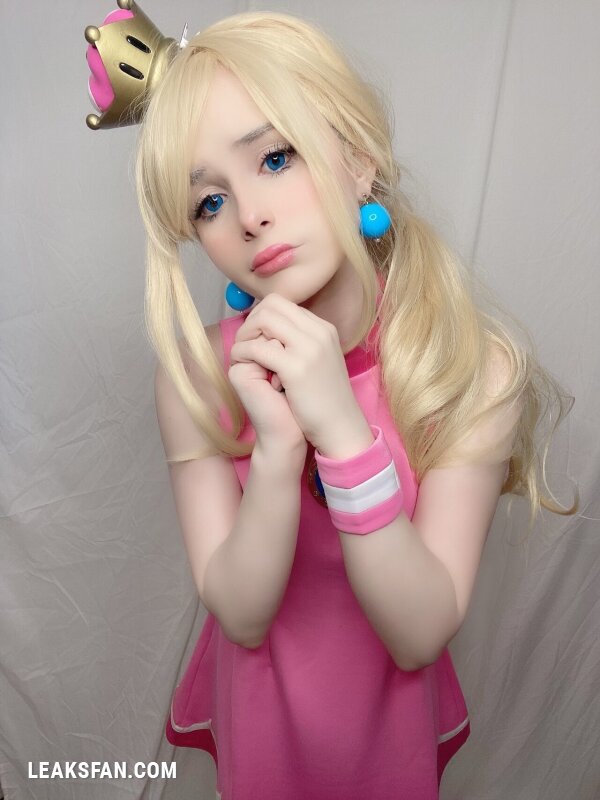 mo0ndae / Candy Cloud - Princess Peach - 1