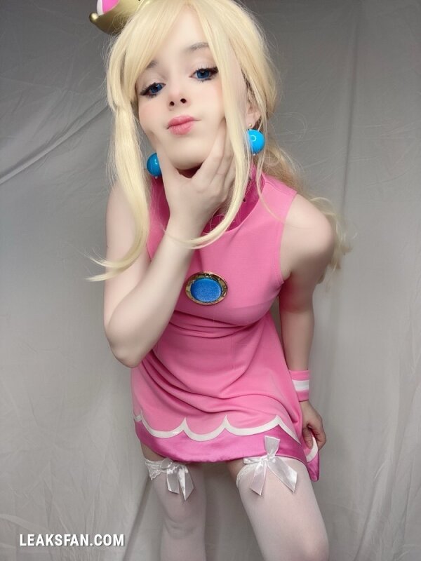 mo0ndae / Candy Cloud - Princess Peach - 2