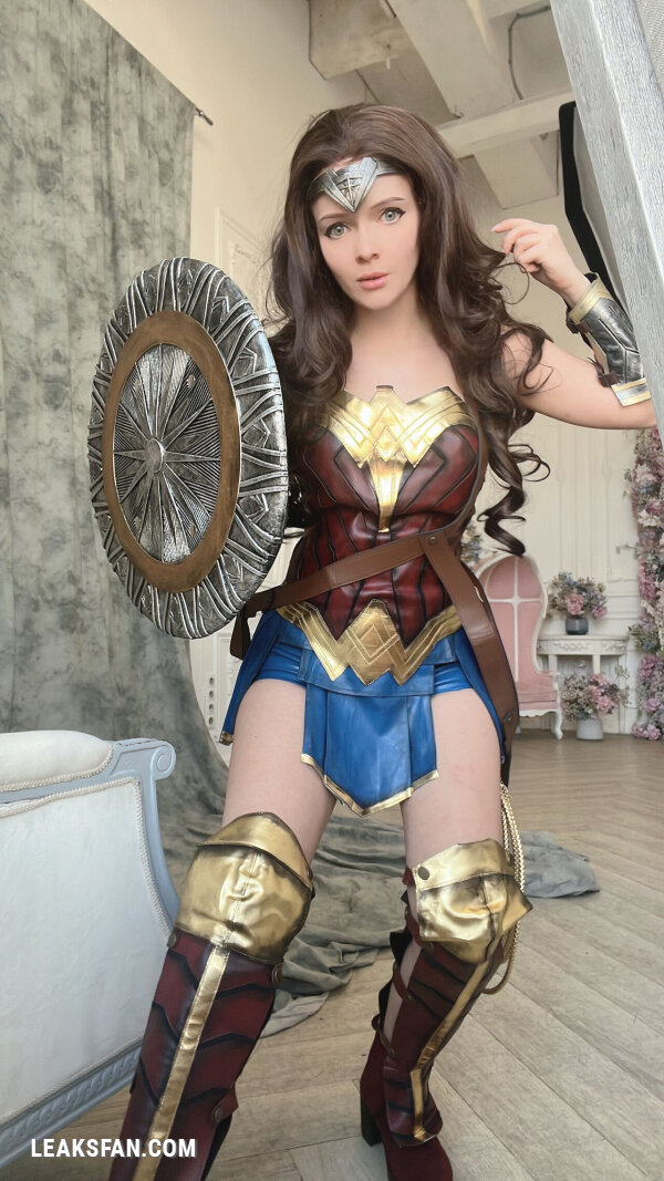 Evenink - Wonder Woman - 2