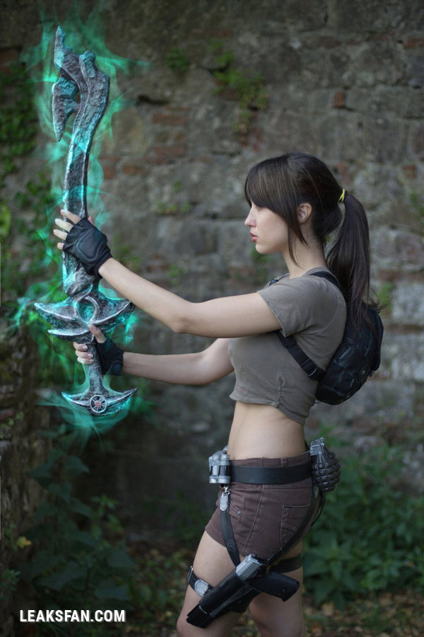 Lara Croft (Tomb Raider Legend) Eilaire - 1