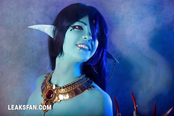 Paimon best cosplayers (Magi: The Labyrinth of Magic) - 2