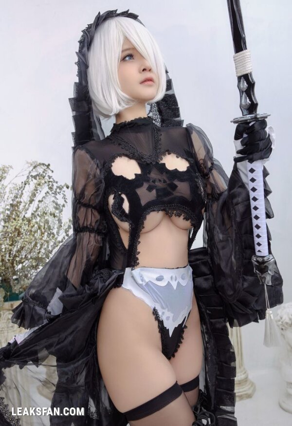 Azami - 2B (Nier Autómata) - 14