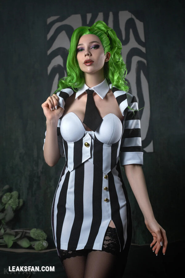 Kaya Nilson - Beetlejuice - 0