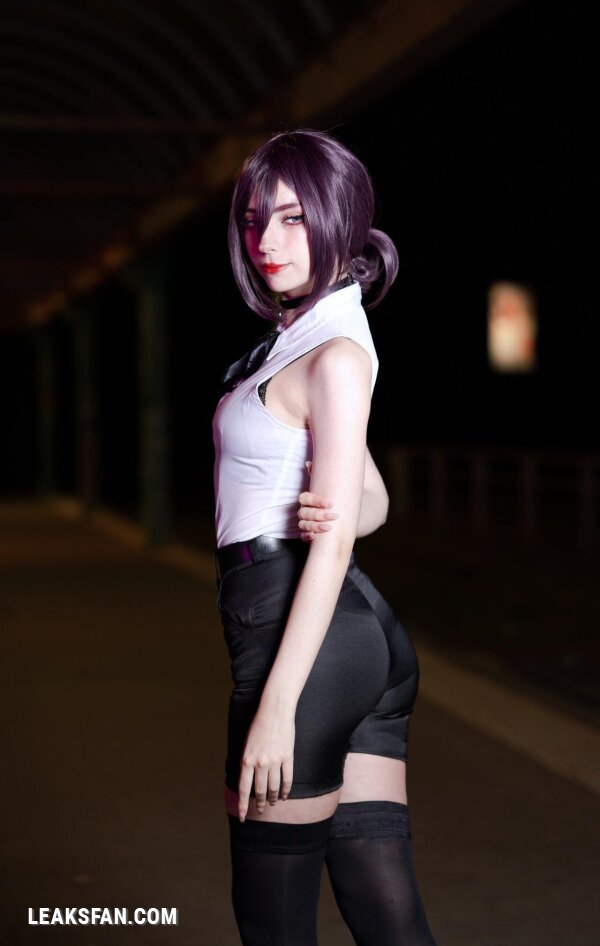 Himeecosplay - Reze - 12