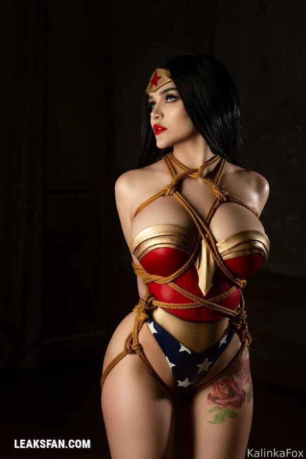 Kalinka Fox - Wonder Woman Shibari - 0