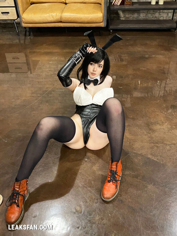 Alina Becker - Tifa Bunny Maid - 1