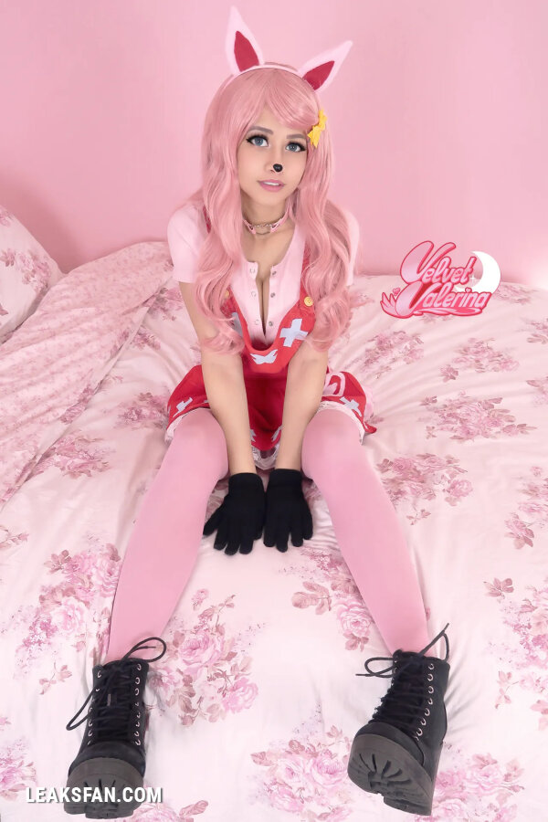 Velvet Valerina - Reese (Animal Crossing) - 1