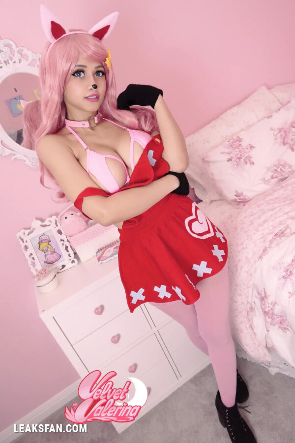 Velvet Valerina - Reese (Animal Crossing) - 1