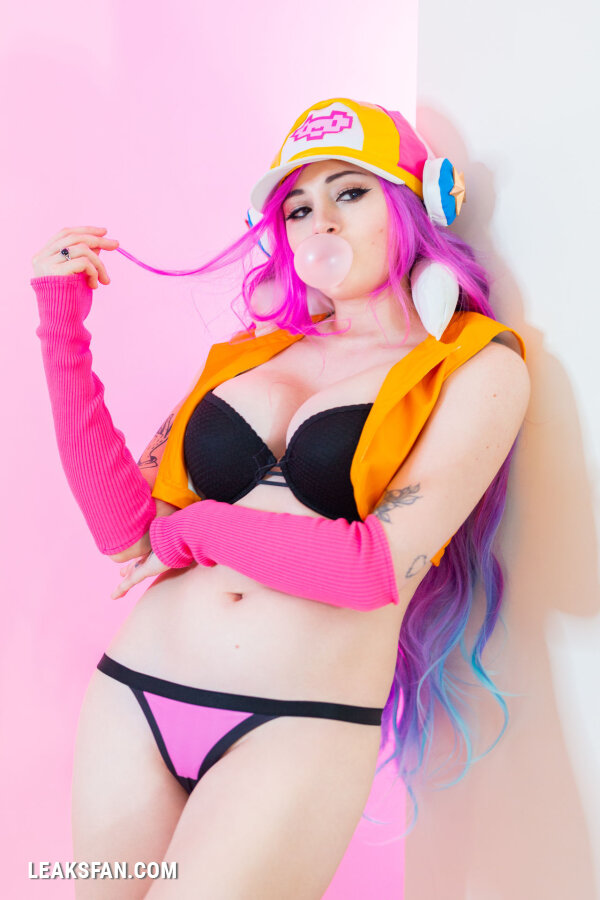 Kayla Erin - Arcade Miss Fortune - 1