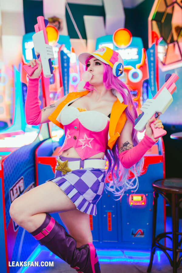 Kayla Erin - Arcade Miss Fortune - 2