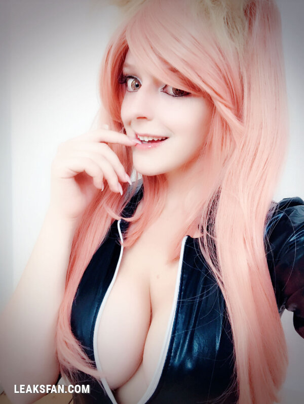 Vicki Valkyrie as Tamamo - 1